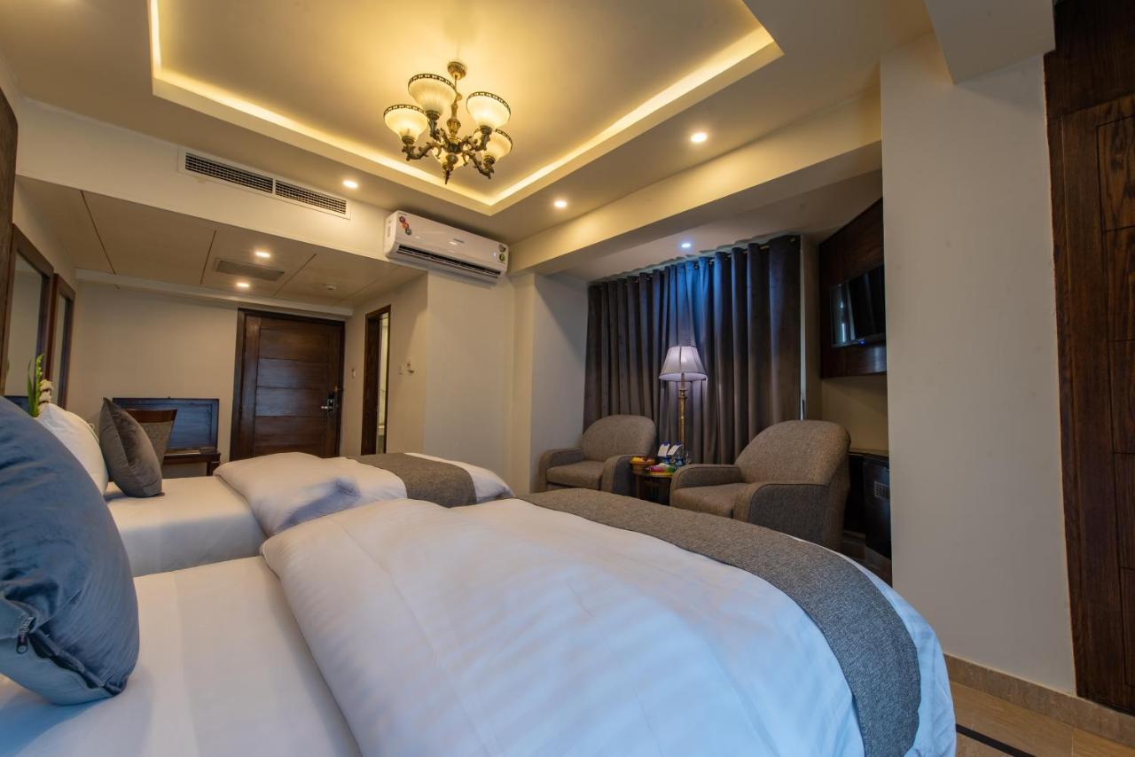 Envoy Continental Hotel Исламабад Экстерьер фото